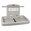 Estación para cambio de pañales vertical FG781988LPLAT de Rubbermaid color gris claro